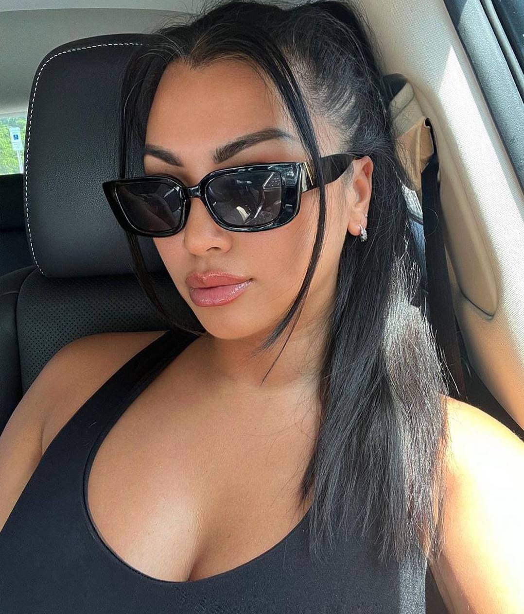 Bağcılar Escort Bayan Buseyle Büyüleyici Dünyasında Kaybolmaya Hazır Olun